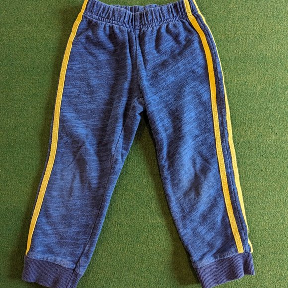 Carter's 2 Piece Set Hoodie and Joggers Size 3T 💙 - Picture 7 of 7